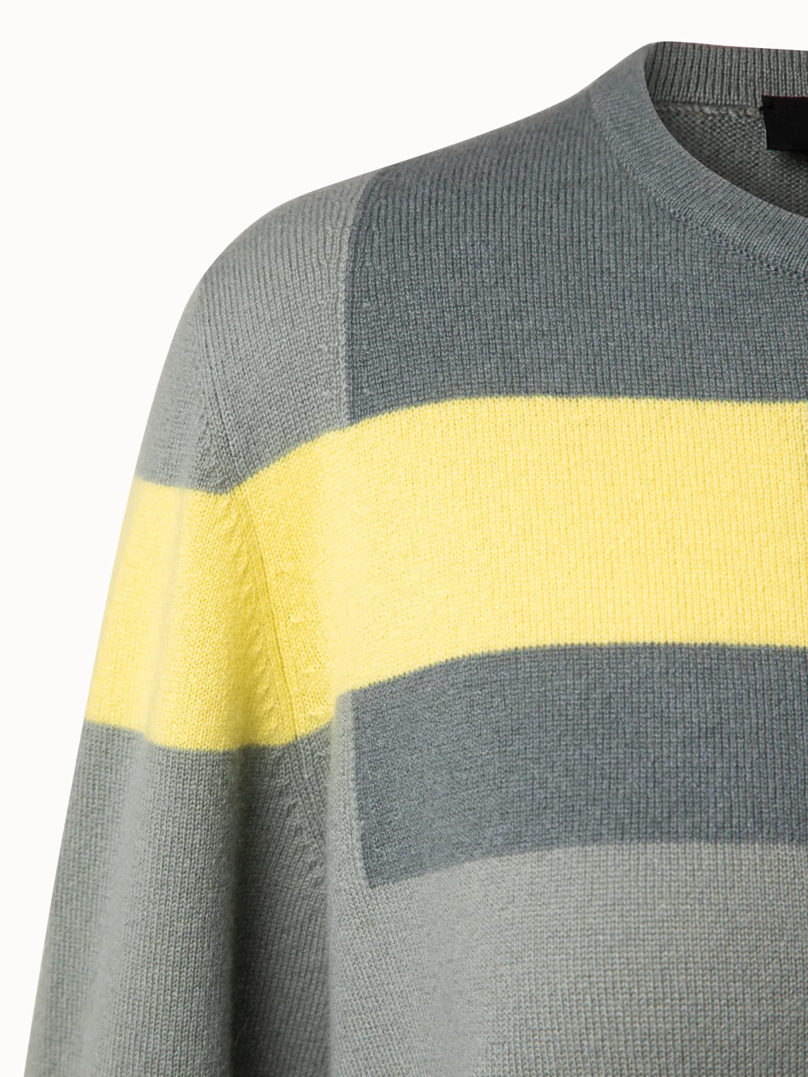 Cashmere Knit Pullover with Asphalt Intarsia
