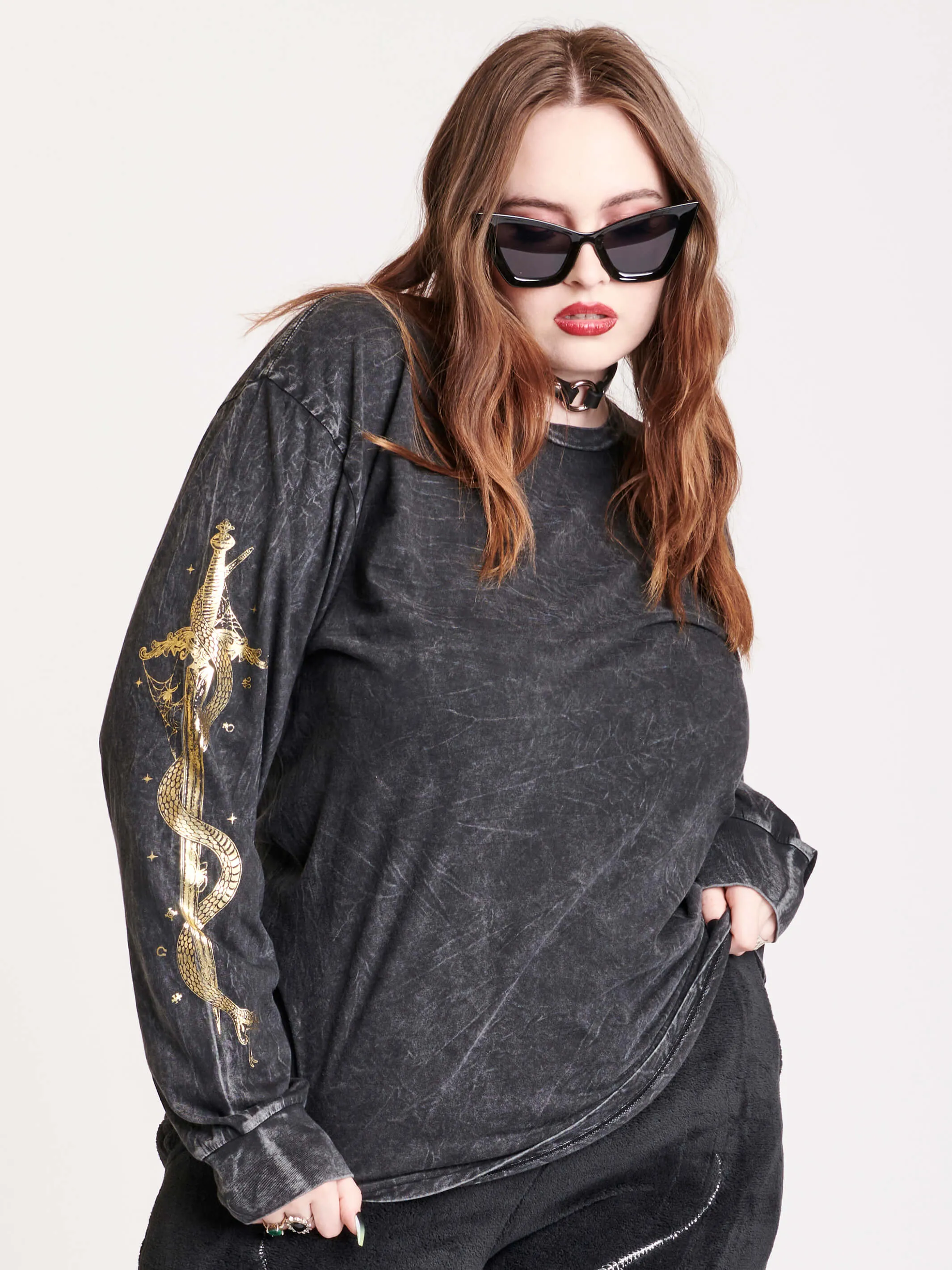Mineral Wash Gold Dagger Long Sleeve