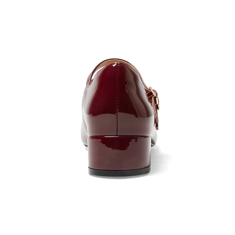Stefanie Heel in Wine Patent