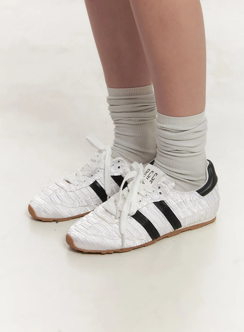 Trendy Striped Sneakers CA518