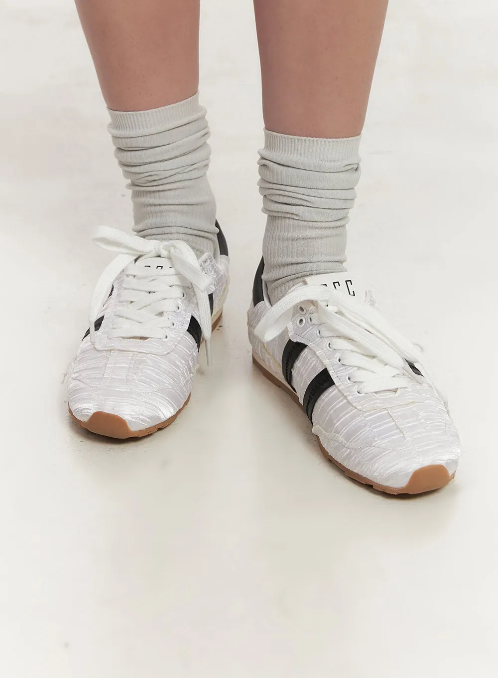 Trendy Striped Sneakers CA518