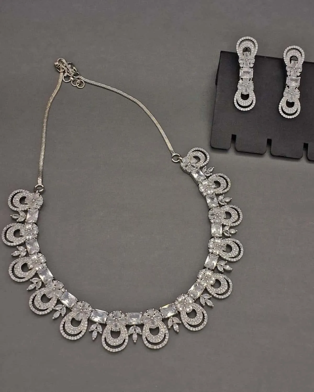 Zevarly Iqra Necklace Set