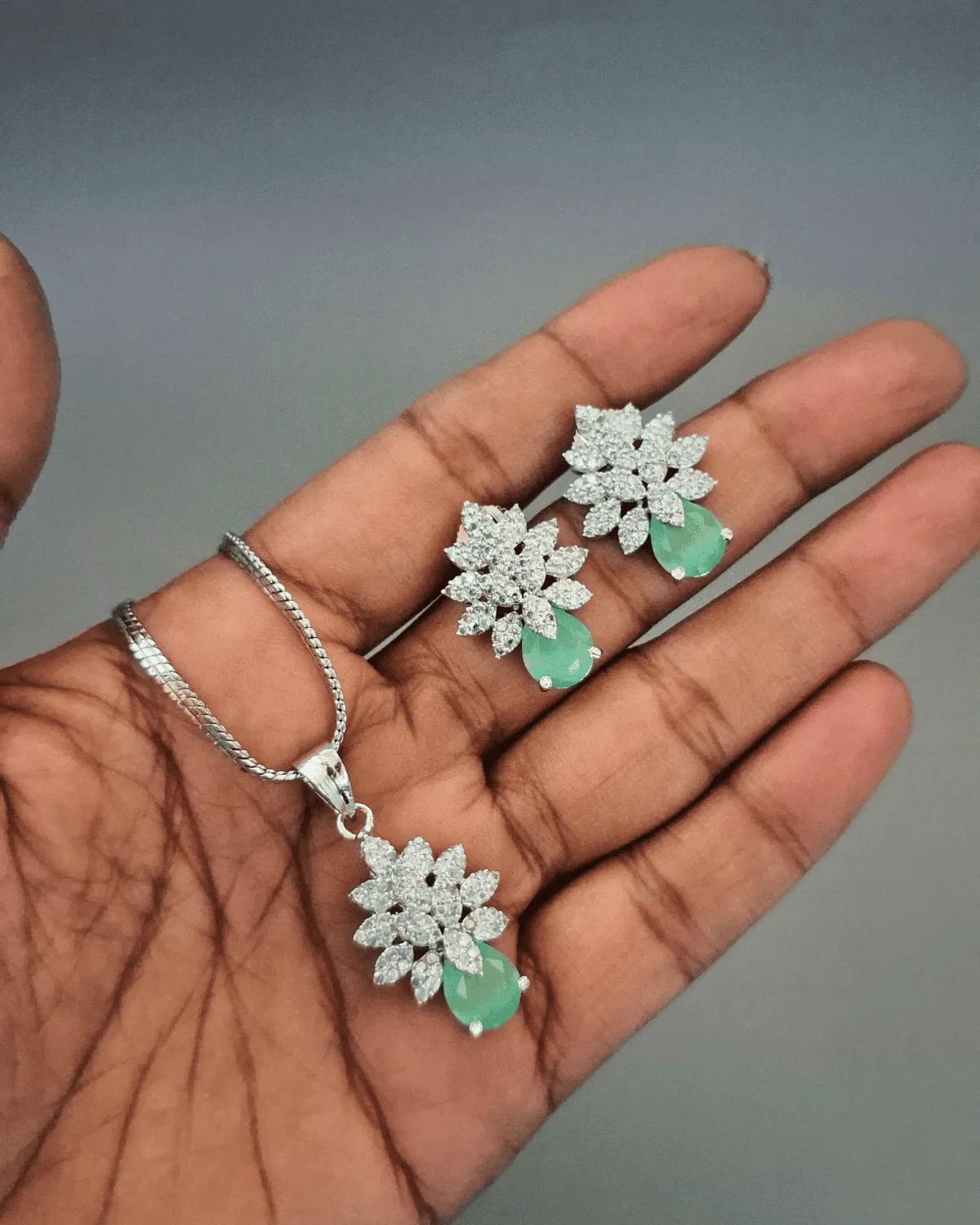 Zevarly Megha AD Pendant Set GJ